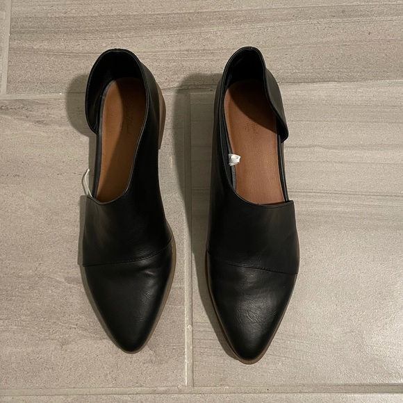 ❗️sold❗️ Women's Wenda Cut Out Bootie 9.5 - Picture 11 of 11